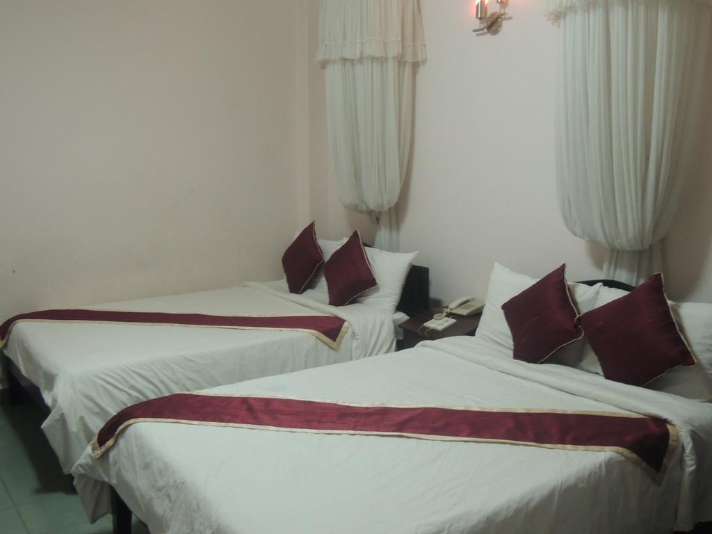 Y Lan Hotel Da Lat Quarto foto